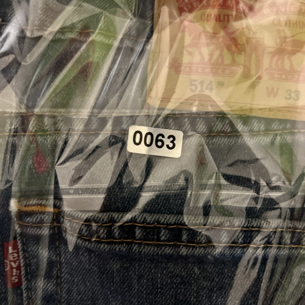 Levi's 514 Jeans Mens 33x34 Blue Denim Straight Fit Workwear Skater Medium Wash - Picture 11 of 11